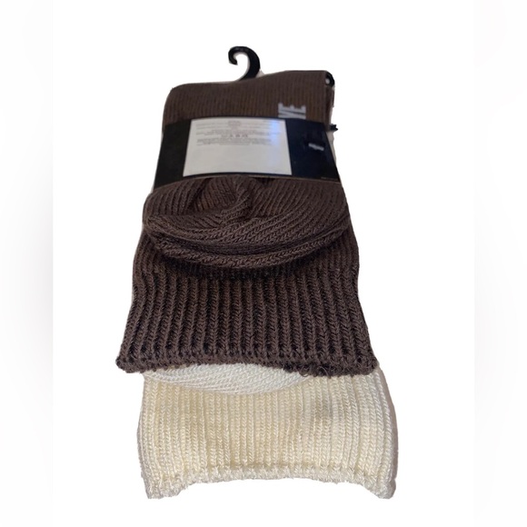 Frye Boot Socks 2 Pair Women 5-10 Cream & Brown w Logo Blend Ribbed Crew NEW!$28 - Picture 8 of 10